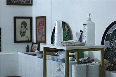 black_fly_studio_54