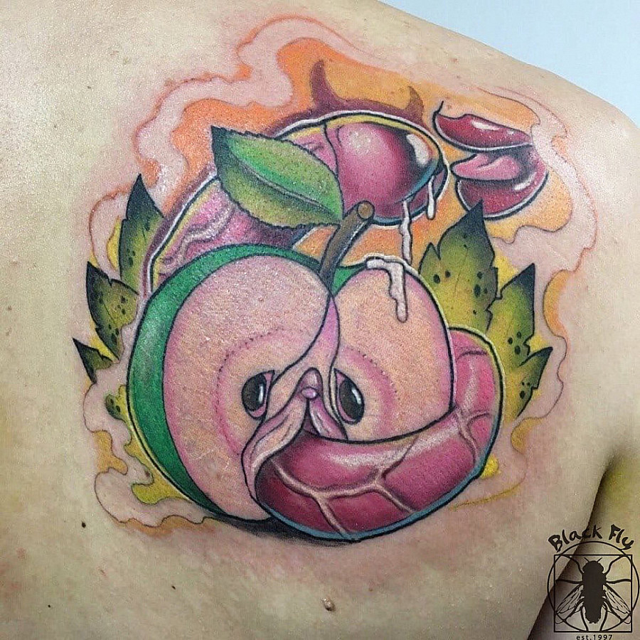 andrei_mamchuk_tatu_master_apple