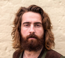 Пирсинг крыла носа